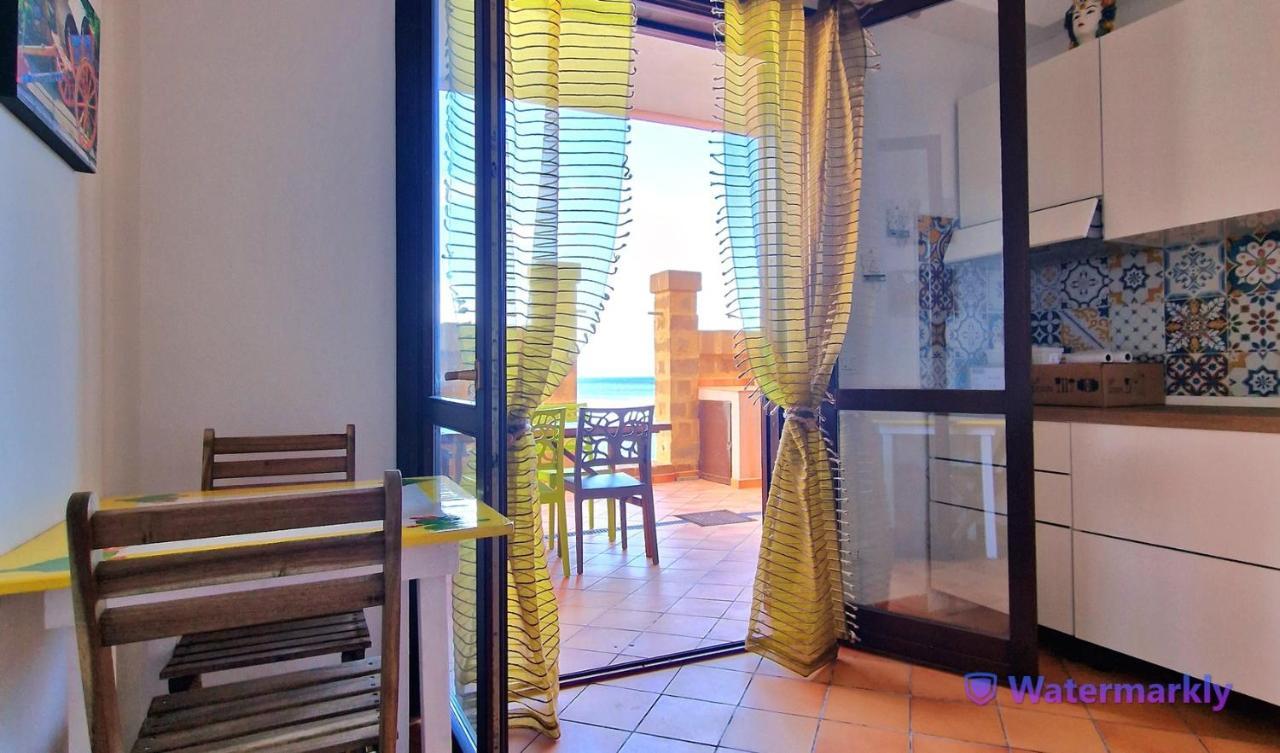 La Casa Sulla Spiaggia Marzamemi Exteriör bild