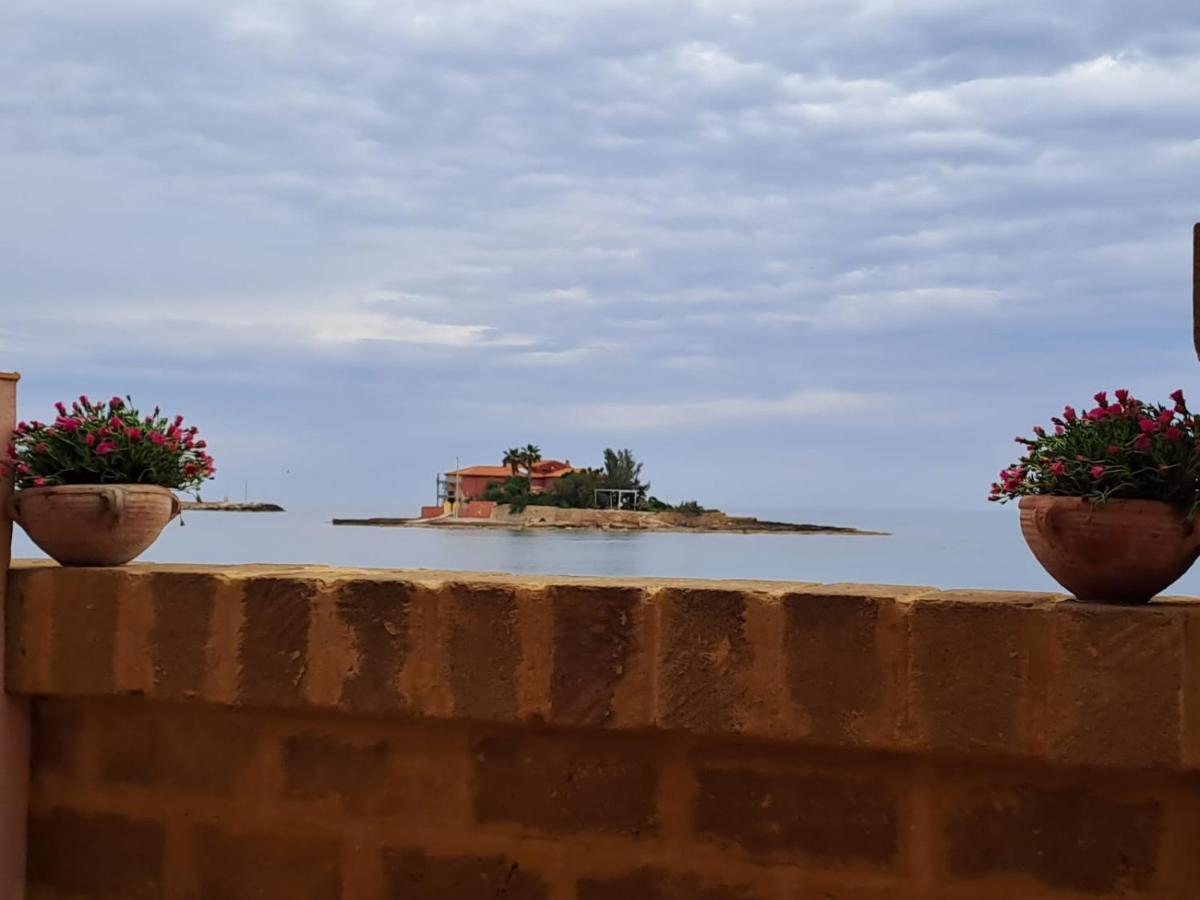 La Casa Sulla Spiaggia Marzamemi Exteriör bild